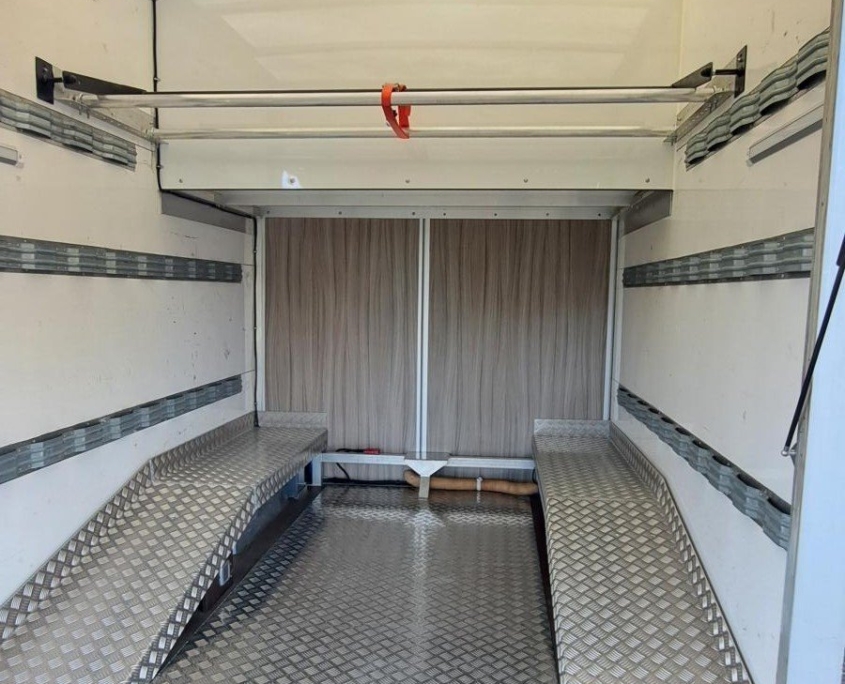 Ducato / Relay / Boxer Lowloader Box van Race Shuttle